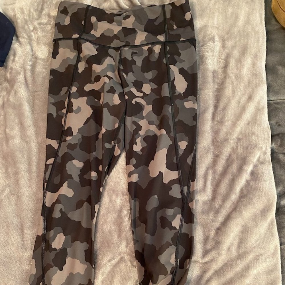 camo athleta legging
